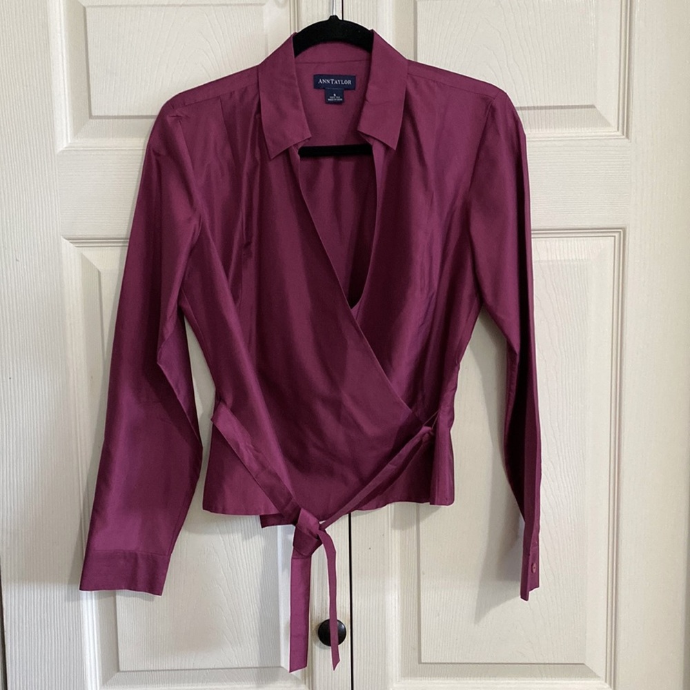 Ann Taylor 100% Silk Wrap Blouse - Size 6